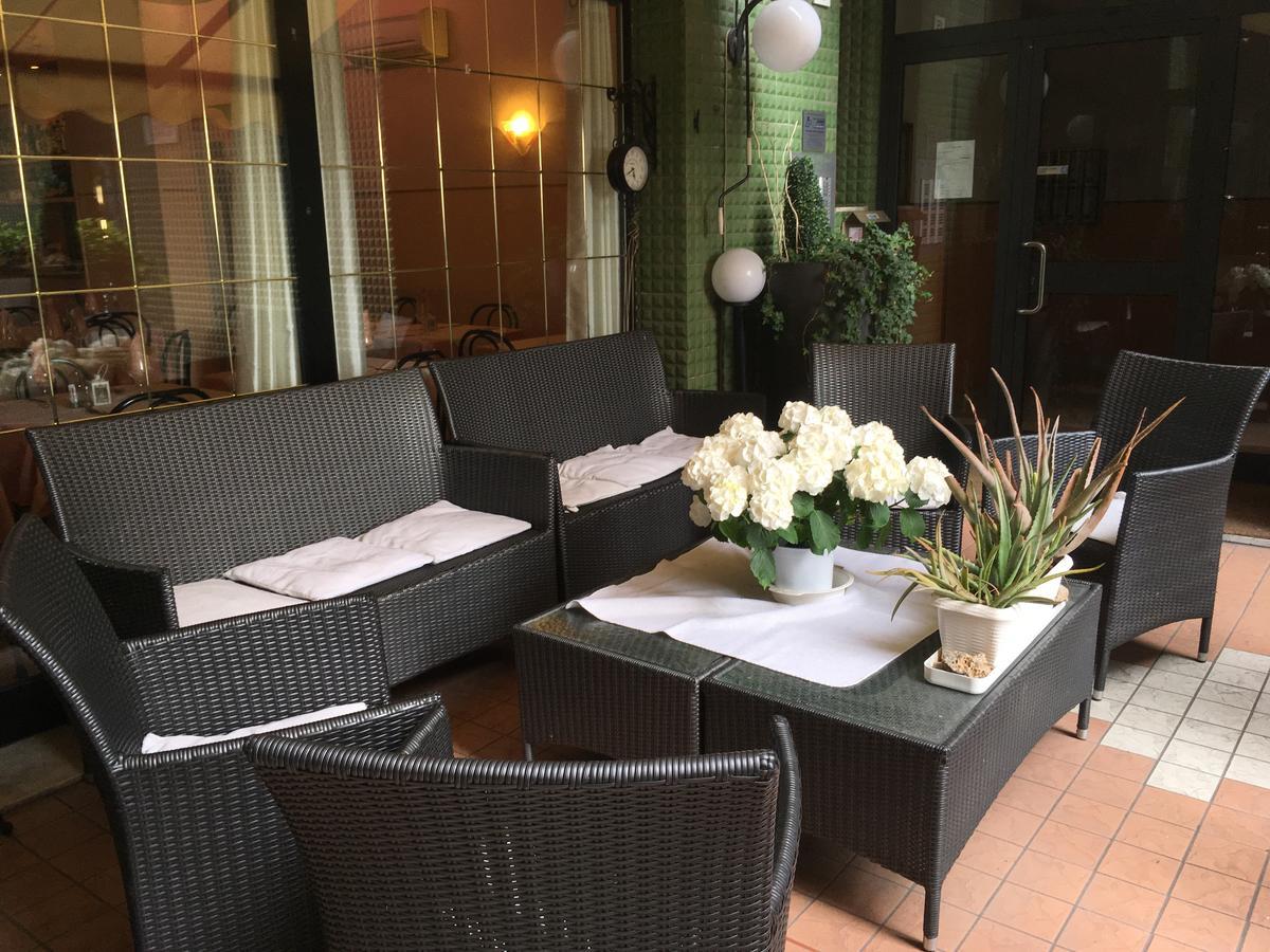 Albergo Glory Borghetto Santo Spirito Exterior photo